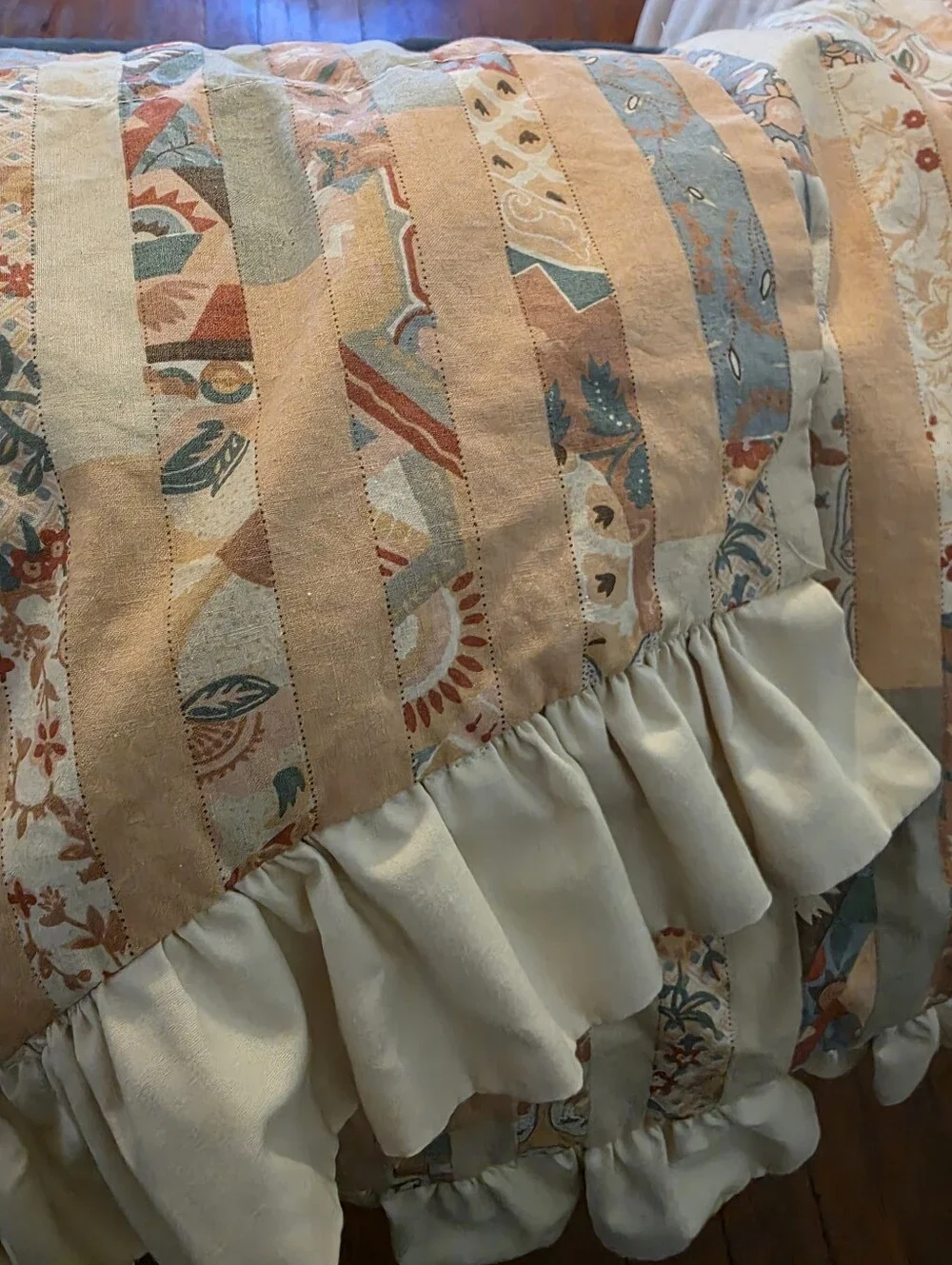 Vintage 3 Pc. Window Valance in Cream and Pastel